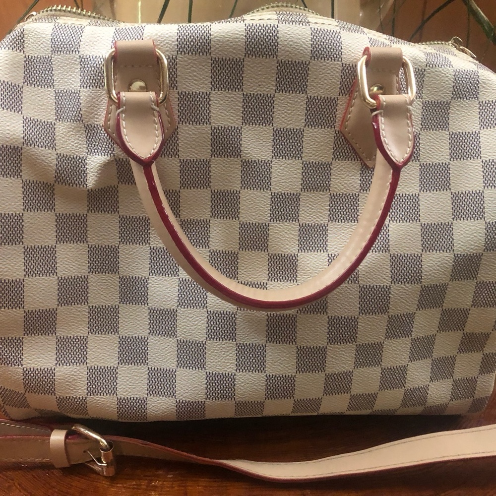 Boutique White Checkered Satchel with Red accents & Structured Design
